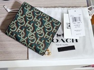 Coach 綠短夾 新款 字母堆疊 monogram coach wallet 零錢袋短夾 潮流短夾 新潮短夾 對折短夾 輕薄短夾