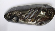 ลาย forged บังท่อ(ก้นร้อน) เพียวคาร์บอน vespa lx125/150/s125 i get