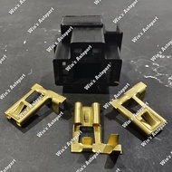 H4 GIRL'S LAMP SEAL BEAM SOCKET (SOCKET+Skun) H4 GIRL'S LAMP SOCKET/ H4 FEMALE LAMP HOUSING/ Nilon H