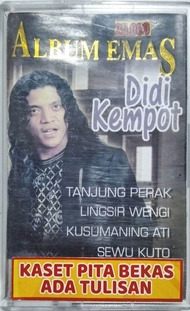 Kaset pita bekas Didi kempot tanjung perak