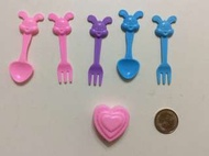 二手 兔子 餐具 玩具 （1）