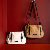 LARRIE Beg Wanita Backpack Leisure Travel Bag - F22512-LE01SV - (L34 * H38 * W23)