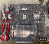 Hottoys Iron Man Mark V Suit Up MMS600 1/6 figure 甲set 連盒