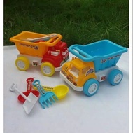Kinetic Sand TRUCK Toy FREE SECOP SET
