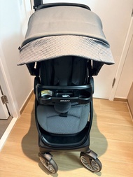 Chicco Bravo 嬰兒車