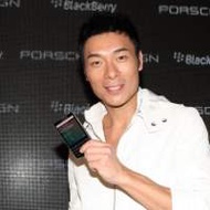 Blackberry P9983 Porsche Design 保時捷 全新  黑莓機 graphite / silver