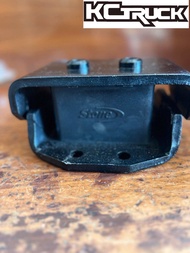 ยางแทนเครื่อง หน้าหลังHINO S700  P11 MEGA