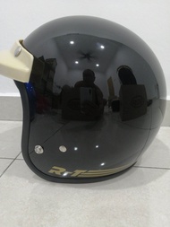TOPI KELEDAR MOTOSIKAL XL SAIZ 62CM XL SIZE MOTORCYCLE  HELMET 62CM WITH MILKY COLOUR CAP - SIRIM AP
