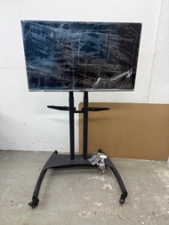 ⚠️螢幕壞的‼️screen damaged⚠️Skyworth 創維 4️⃣3️⃣吋 1080P 全高清大電視+滾輪支架 43 inches Big screen TV television wit