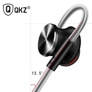 AKABEILA 2020 New QKZ DM10 Zinc Alloy HiFi Earphone In Ear Earphones Sports Headset Phone Laptop Gam