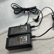 ugreen charger travel adapter Bargaining power adapter AC, model: P588-C,15V1.5A, without power supp