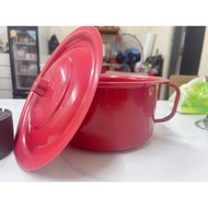★FXC★Arinola / Chamber Pot chamber pot small for sale!