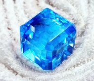 Natural Brazilian 102.57 Ct Swiss Blue Topaz Loose Gemstone Cube Cut