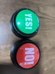 yes no按鈕$100/1套2個包4粒aaa電池