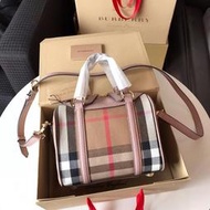 Chris精品代購 美國Outlet Burberry 巴寶莉 經典格紋 女士 枕頭包 立體 防水 真皮 粉色