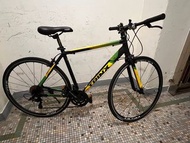 The Trinx TEMPO1.0 21 Speed 700C Road Bike is a lightweight and versatile road bike designed for spe