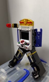 Bandai 2010 DX天裝戰隊護星者 數據君 變身 模型高 28 cm 欠件有五種聲音 冇盒