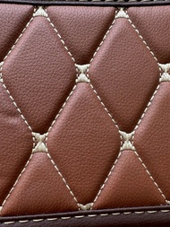 พรมปูพื้นรถยนต์ 6D รุ่น BYD M6 2024 (บีวายดี เอ็ม6) 7ชิ้น เต็มคัน