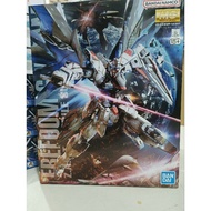 BANDAI MG FREEDOM GUNDAM Z.A.F.T SUIT ZGMF X20A 61611