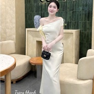 Long off-the-shoulder dress, long off-the-shoulder dress, beautiful off-the-shoulder silk dress with