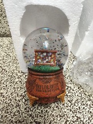 [現貨 無裂] Taylor Swift The Eras Tour Acoustic Piano Snowglobe 水晶球 官方周邊 Official merch 品相無問題