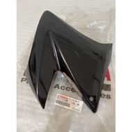 Water Scoop 2 Wing Tank Lower Right YAMAHA Vixion Old Black ORIGINAL 3C1-F137X-00-P3