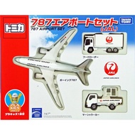 TAKARA TOMY TOMICA ANA All Japan Airlines Series Boeing 787 Airport Flight Kit
