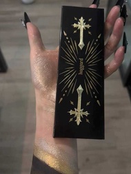 Haggard Scepter Smoked Five-Color Eyeshadow Palette Virgin Evil Fruit Black Gold Pink Chameleon Flas