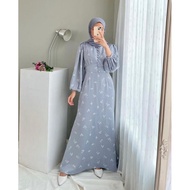 Dhapne dress by Edmee