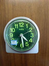 日本 Seiko Pyxis 鬧鐘, 鬧鐘響但時間不對, 時鐘間中會停,  外殼幾乎全新, 啱識換零件, 當壞機賣環保平售