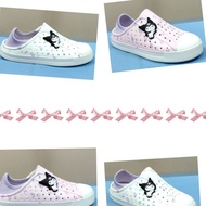 825872❤KUROMI KUROMI Sanrio Sanrio KUROMI Hole Shoes Breathable Drainage Busch Shoes Children Hole S