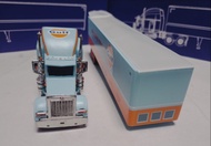 FINE WORKS64 1 64 Peterbilt Container Truck Model Peterbilt Bay Painting