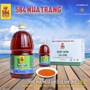 Carton of 6 Bottles of 2 Liters Anchovy Fish Sauce 15 protein - 584 Nha Trang - Traditional Fish Sau