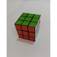 Rubics Cube/ Rubix/ Rubics Cube 3x3 preloved children's toys
