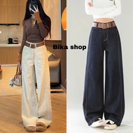 Women's jeans made of beautiful, soft denim. New hottrend 2025 product available in all colors (Jean