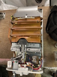 SIMPA RS68B 即熱式煤氣熱水爐