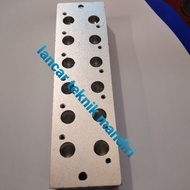 Manifold block for solenoid valve 3/ 2 3V210-08 / 06