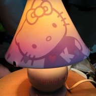 Hello kitty 枱燈