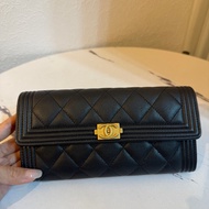 Chanel boy 長夾🩷🩷🩷金釦 盒子防塵套晶片