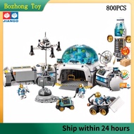 1382 Creative Trendy Play City Space Series Moon Research Base 60350 Puzzle Assembly Model Gift Figu
