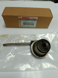 Pin Timing Gear / Idler shaft with Pipe Mitsubishi Colt diesel PS100 / FE79