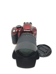 Nikon D3200 + 18-105mm VR