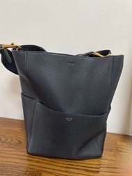 Celine sangle bucket 水桶袋 黑色
