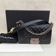 CHANEL A67085 晶片款黑荔枝皮 銀鍊 mini BOY coco20 兩用包