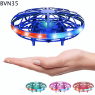 BVN35 หลากสีสัน ยานบินเหนี่ยวนำ UFO ไฟ LED ป้องกันการชน ลูกบอลบิน ปลายนิ้วมหัศจรรย์ ควอดคอปเตอร์อิเล