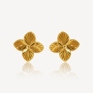916 Gold Lovely Flower Earring