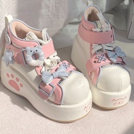 Maliit na leather na sapatos na may makapal na soles, pang-iisang sapatos ng mag-aaral, sapatos na p