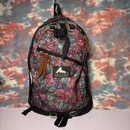 85% new Gregory Daypack 26L Rusty Tapestry backpack 紫花尼龍拉鏈背囊 書包 背包