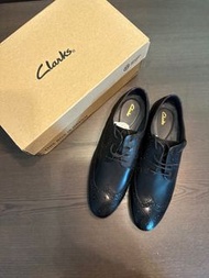 全新Clarks男裝鞋