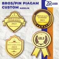 Custom Acrylic award award award Certificate Brooch / Pin